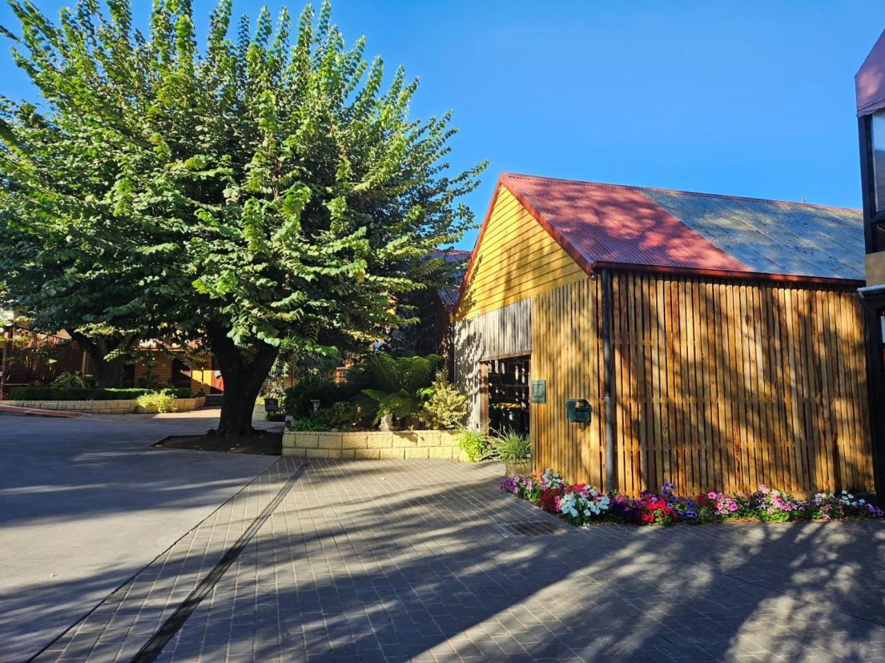 The Camperdown Mill Aparthotel Exterior photo